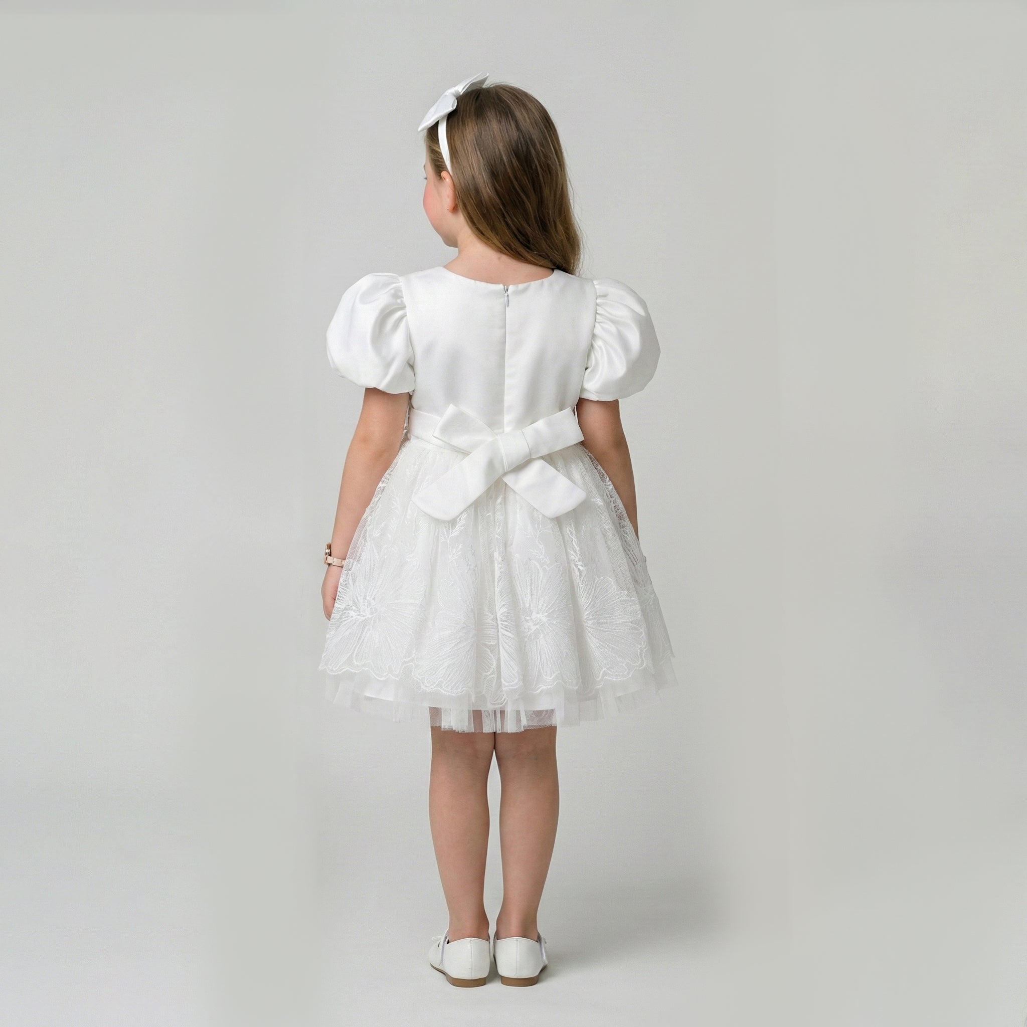Girls' Sophisticated Lace-Overlay Tulle Formal Gown