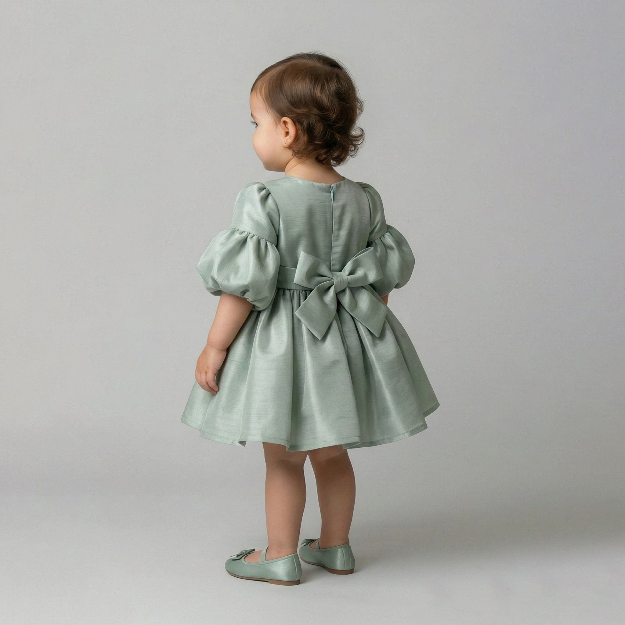 Toddler Lace-Bodice Party Dress with Soft Tulle Skirt