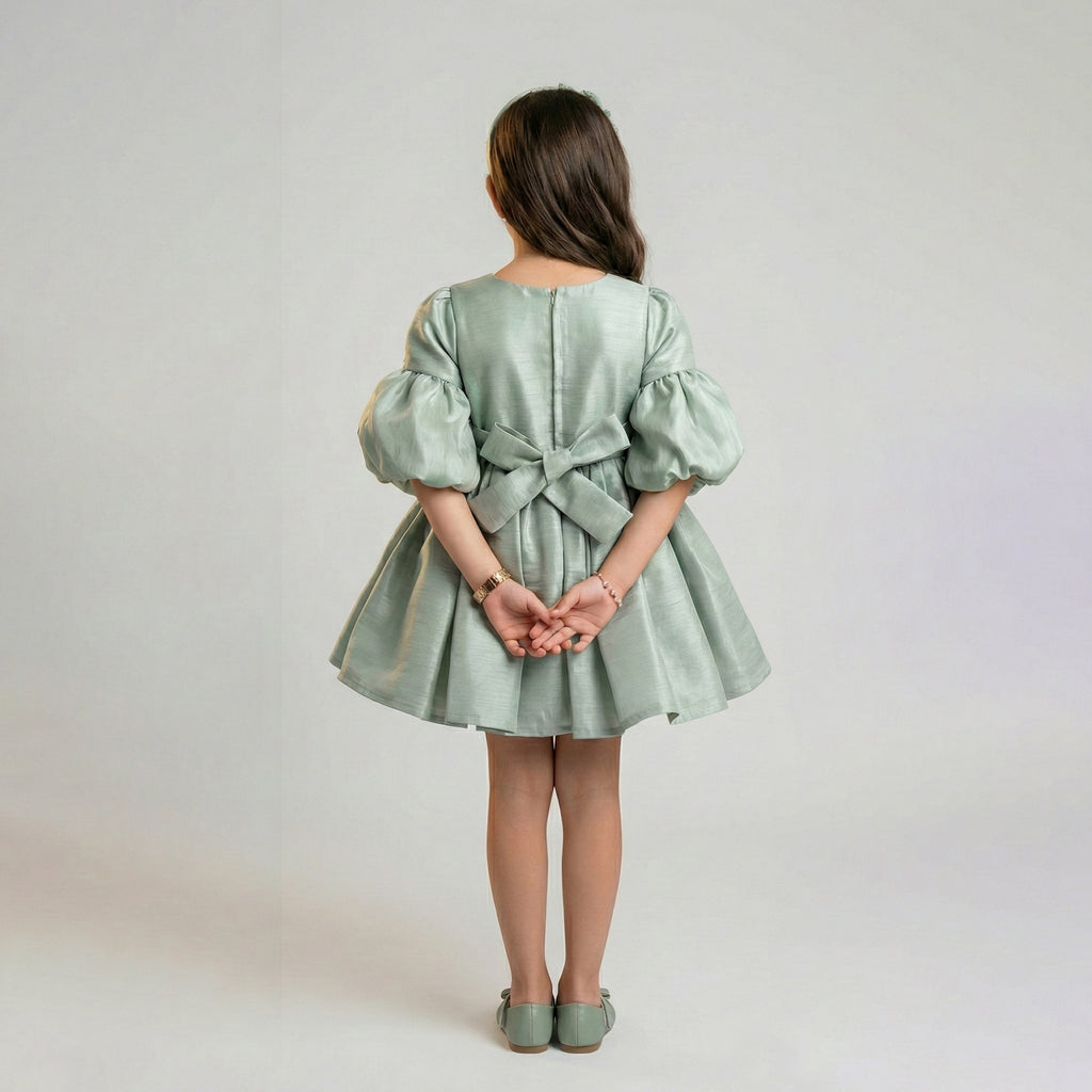 Girls' Boutique Lace-Appliqué Gala Dress with Tulle Flare